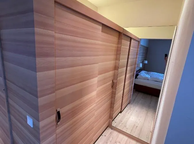 Large Family Katschberg, Ski-in/o, Sauna, Pool Apartment *